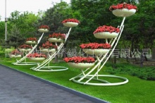 景觀鐵藝花器"節(jié)節(jié)高"-花架-山東業(yè)豐路橋綠化工程有限公司_園林綠化,